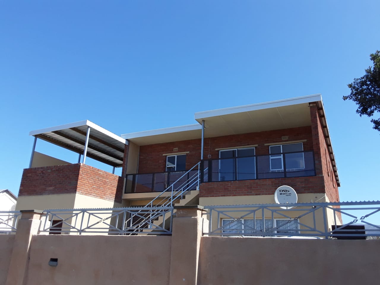 RLH Construction & Renovation